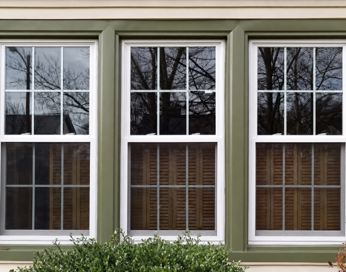 New energy-efficient replacement windows on a Cincinnati home